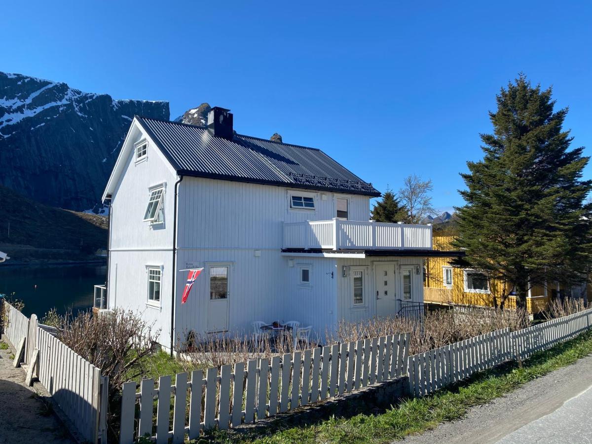Reine Retro Villa - Cozy Villa With A Fantastic View Luaran gambar