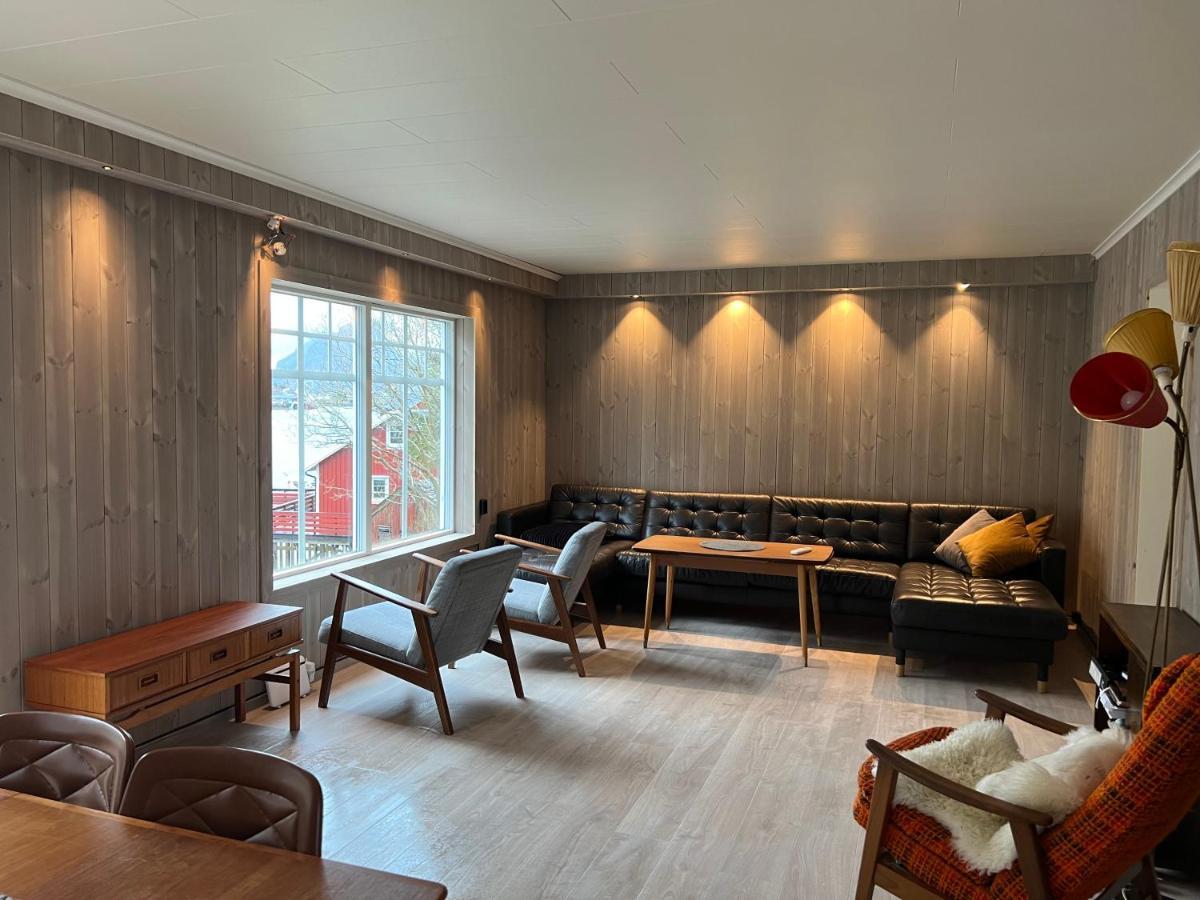 Reine Retro Villa - Cozy Villa With A Fantastic View Luaran gambar