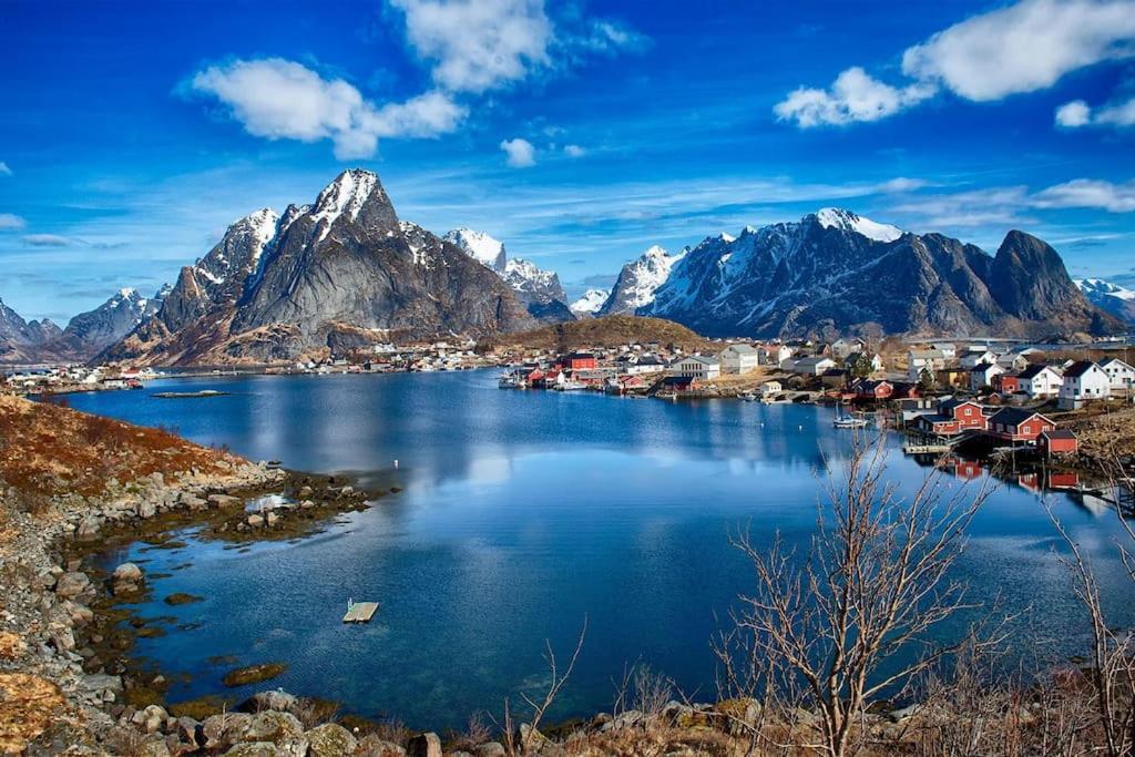 Reine Retro Villa - Cozy Villa With A Fantastic View Luaran gambar