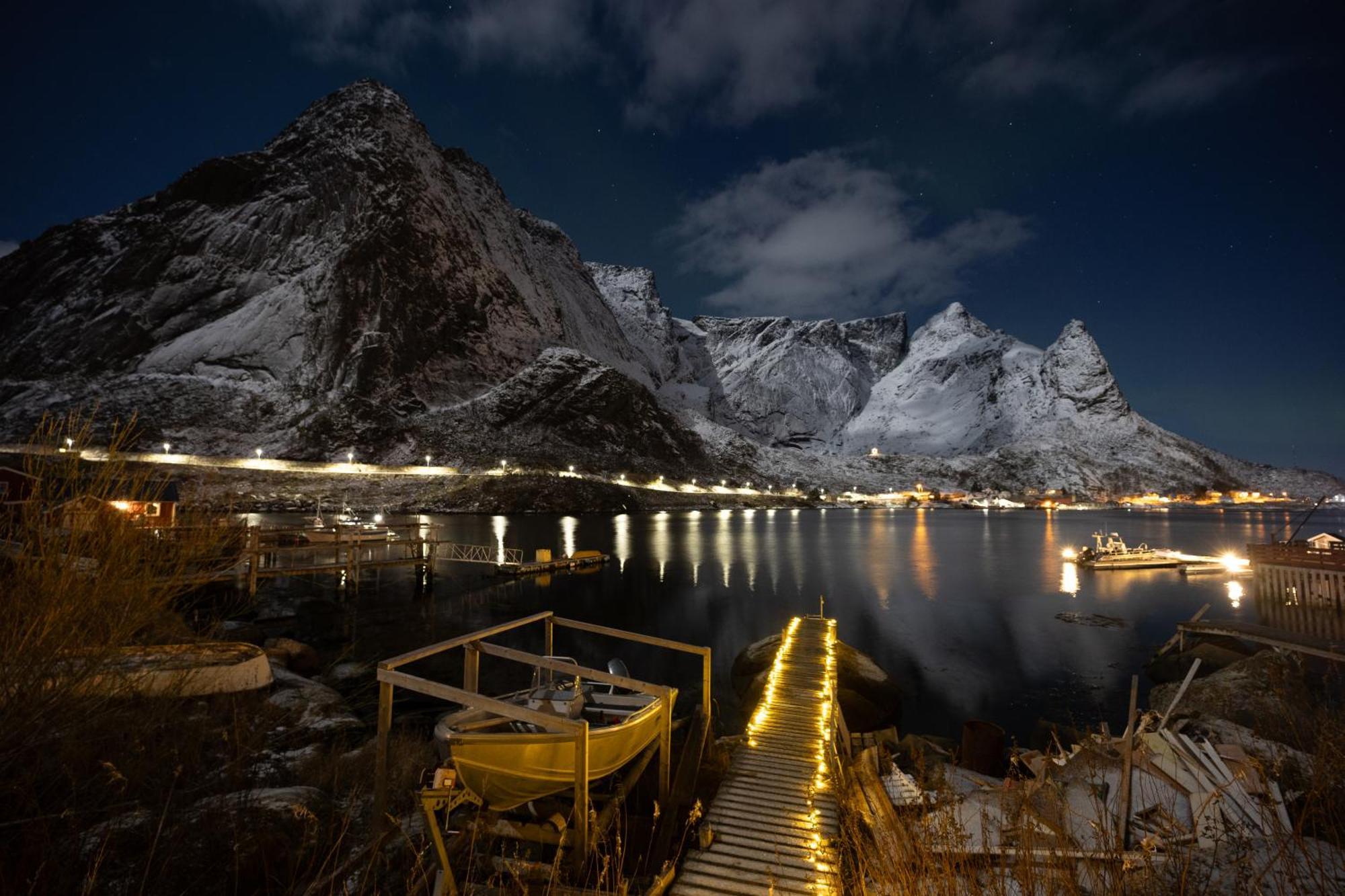 Reine Retro Villa - Cozy Villa With A Fantastic View Luaran gambar