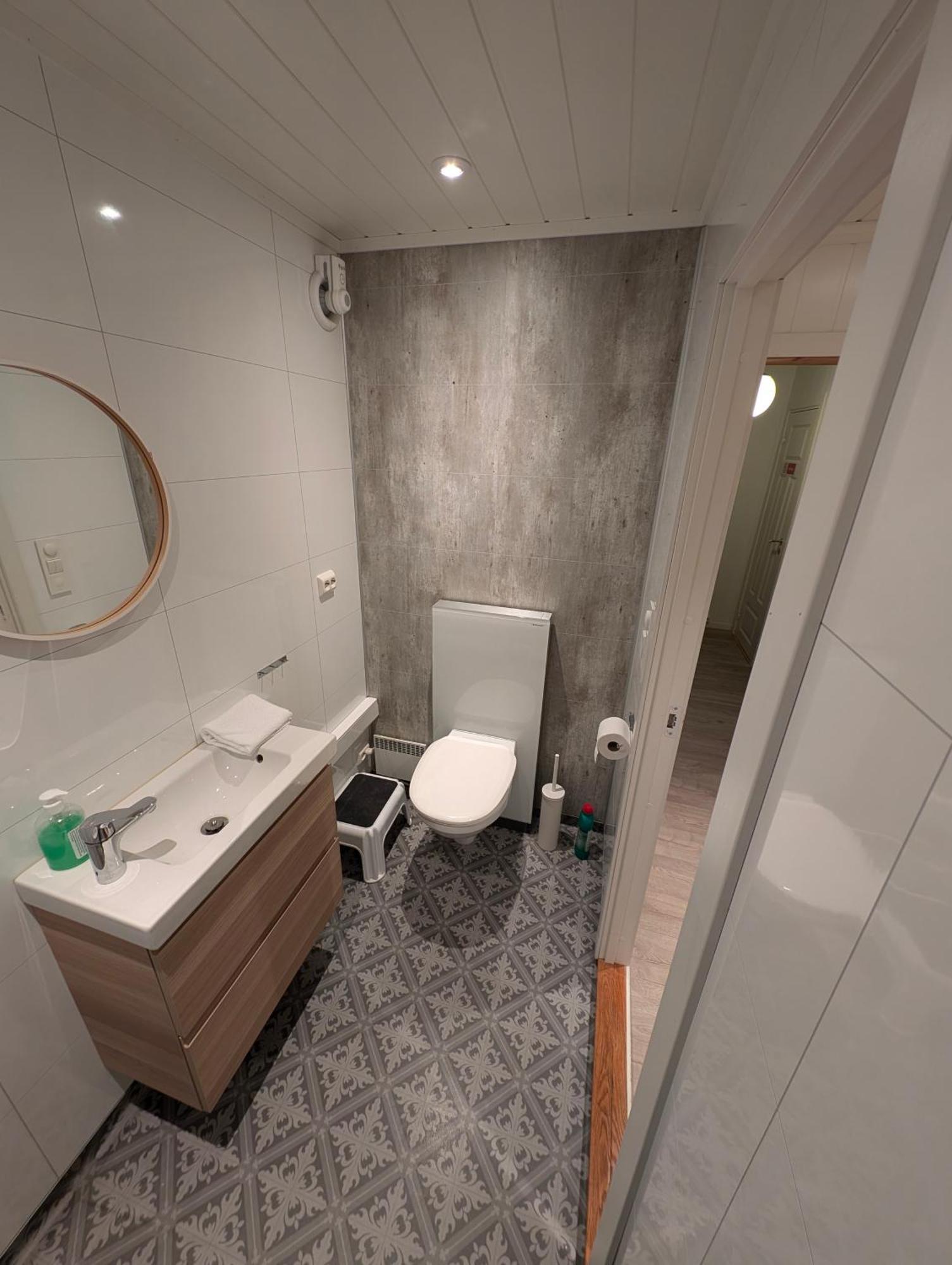 Reine Retro Villa - Cozy Villa With A Fantastic View Luaran gambar